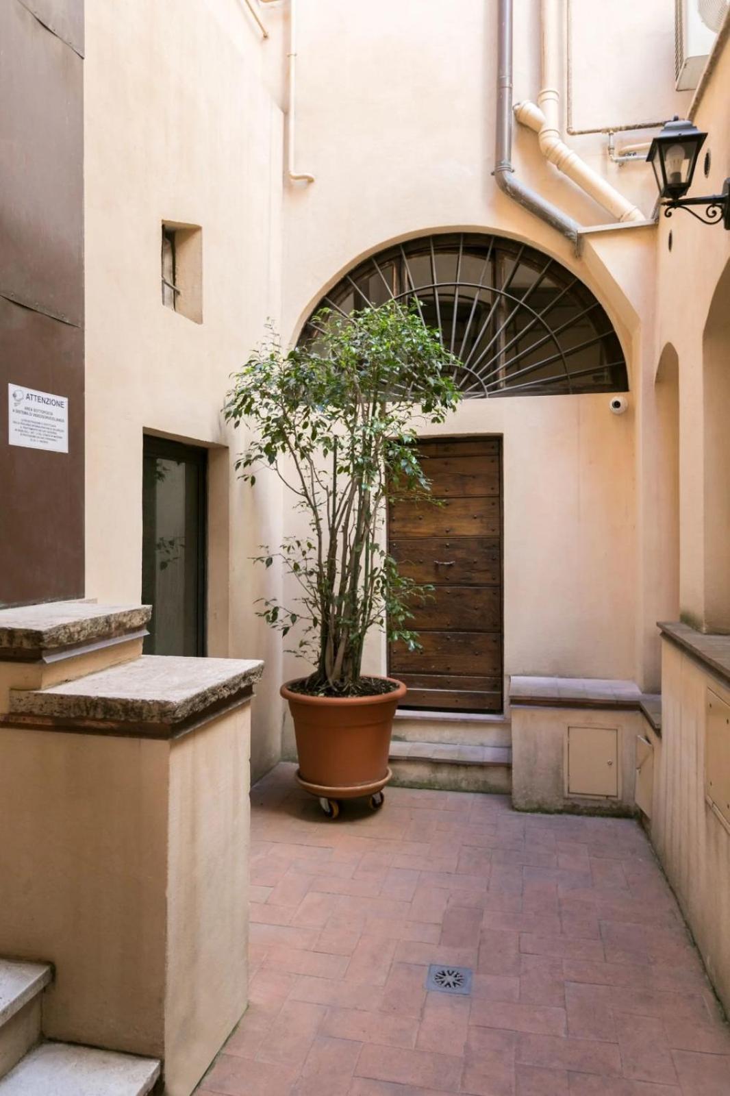 רומא Balestrari Boutique Apartment מראה חיצוני תמונה